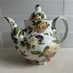 Royal Danube 💖Green and Purple Ceramic Art Teapot